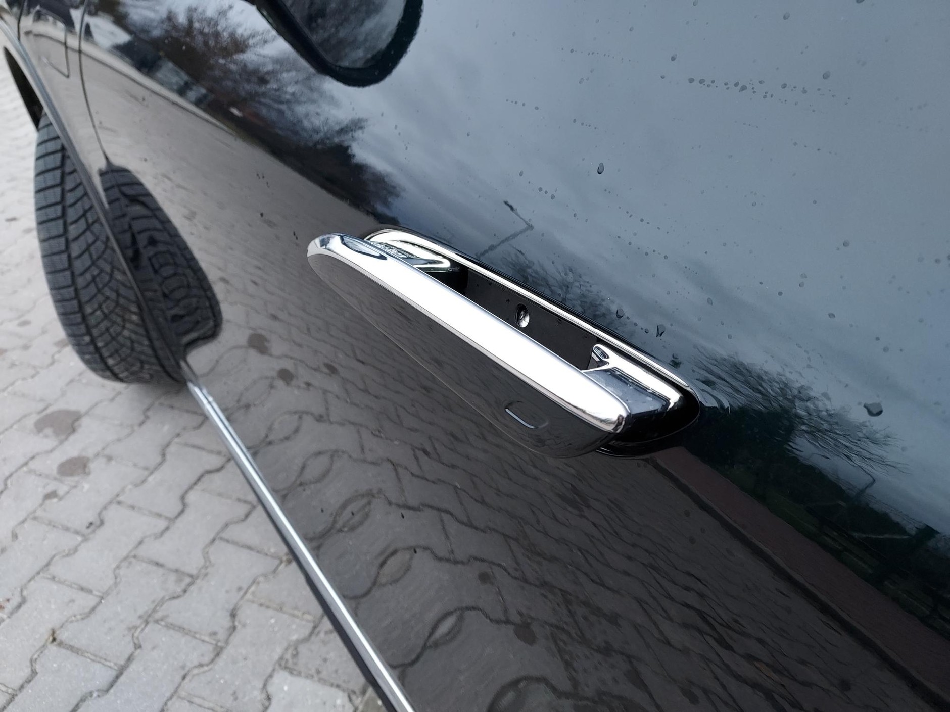 Mercedes EQS SUV