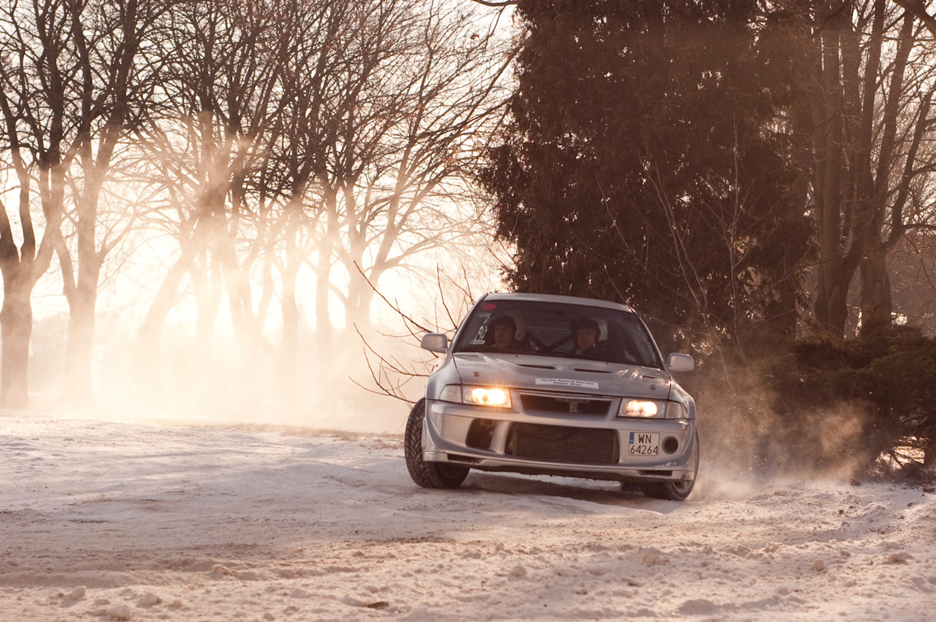 Doskonalenie techniki jazdy zimą: czyli KJS na Służewcu