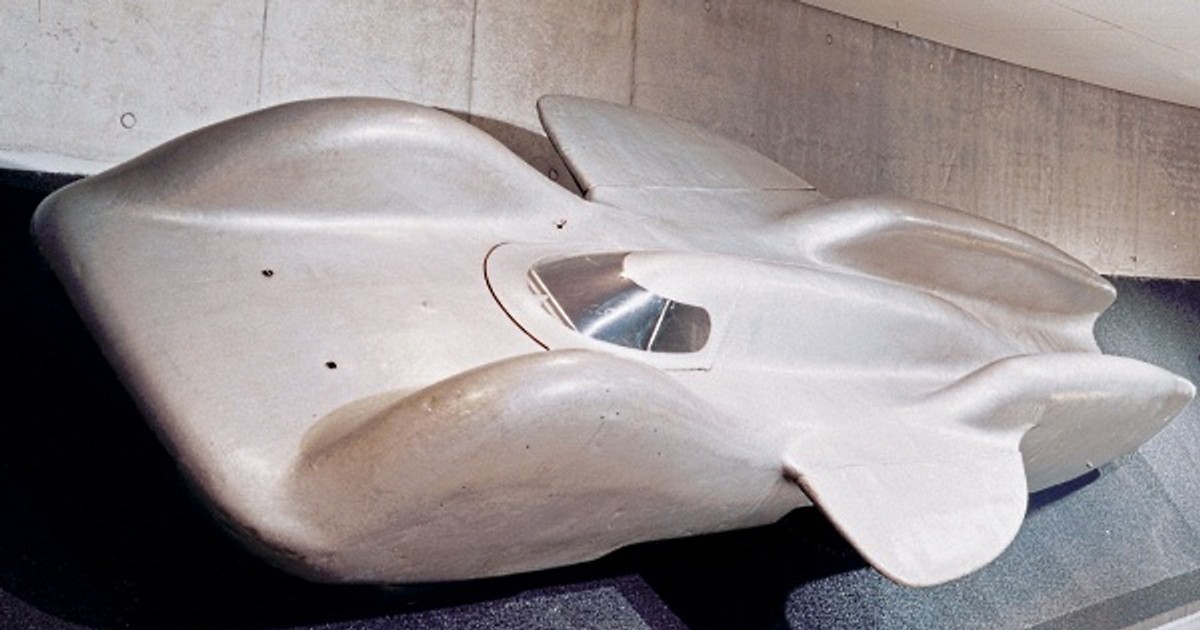 Mercedes-Benz T80