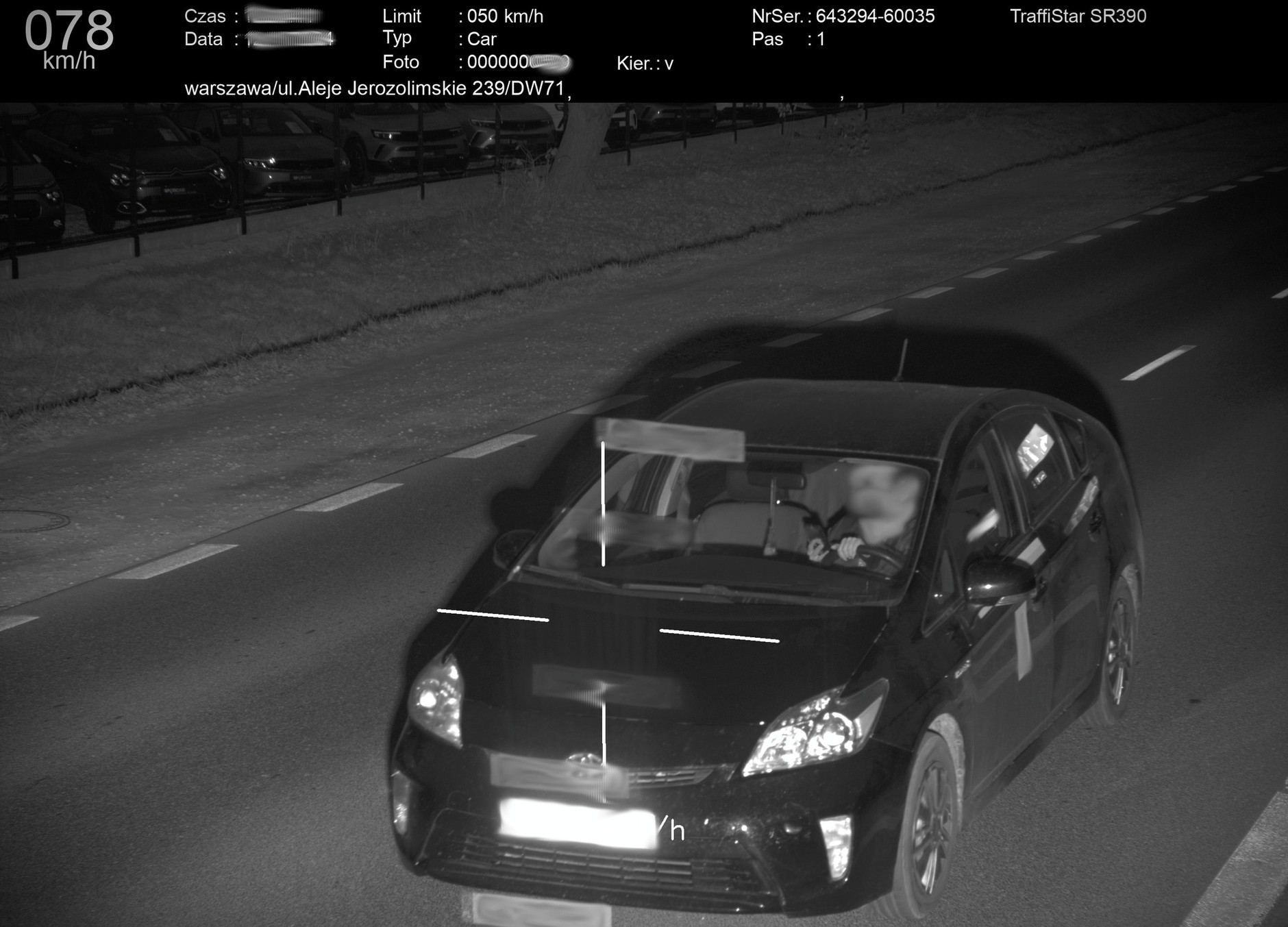 Tak wygląda zdjęcie wykonane po zmroku przez urządzenie TraffiStar SR390