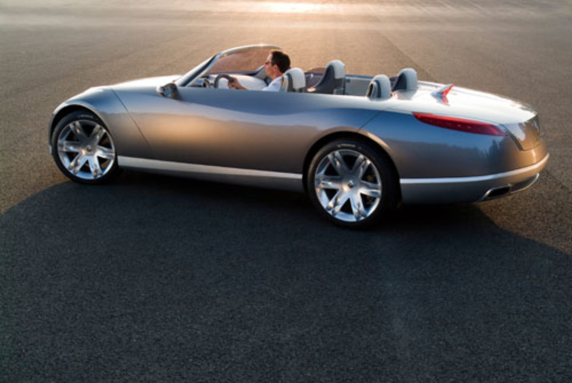 Renault Nepta - Nowy image