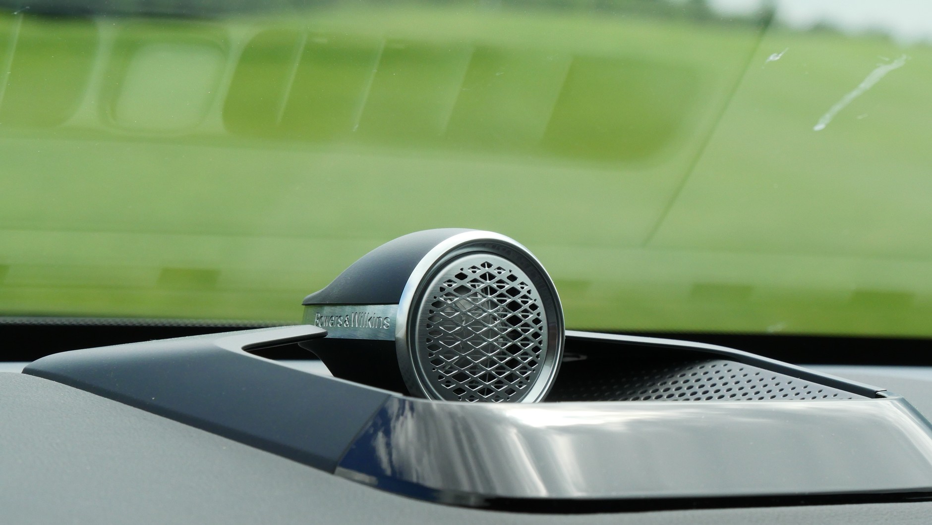 Volvo ES90. Flagowa, elektryczna limuzyna Volvo