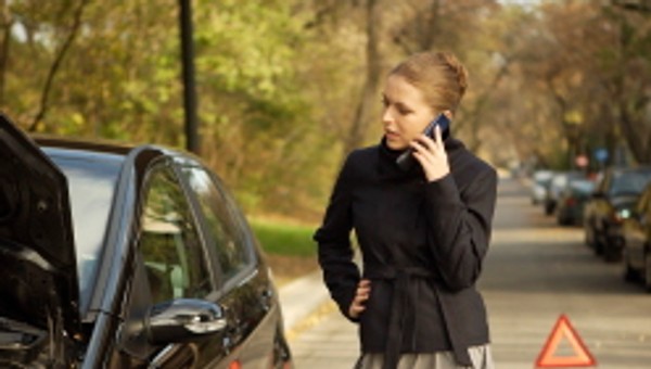 GPS: Navi-Guide - funkcja assistance w komórce