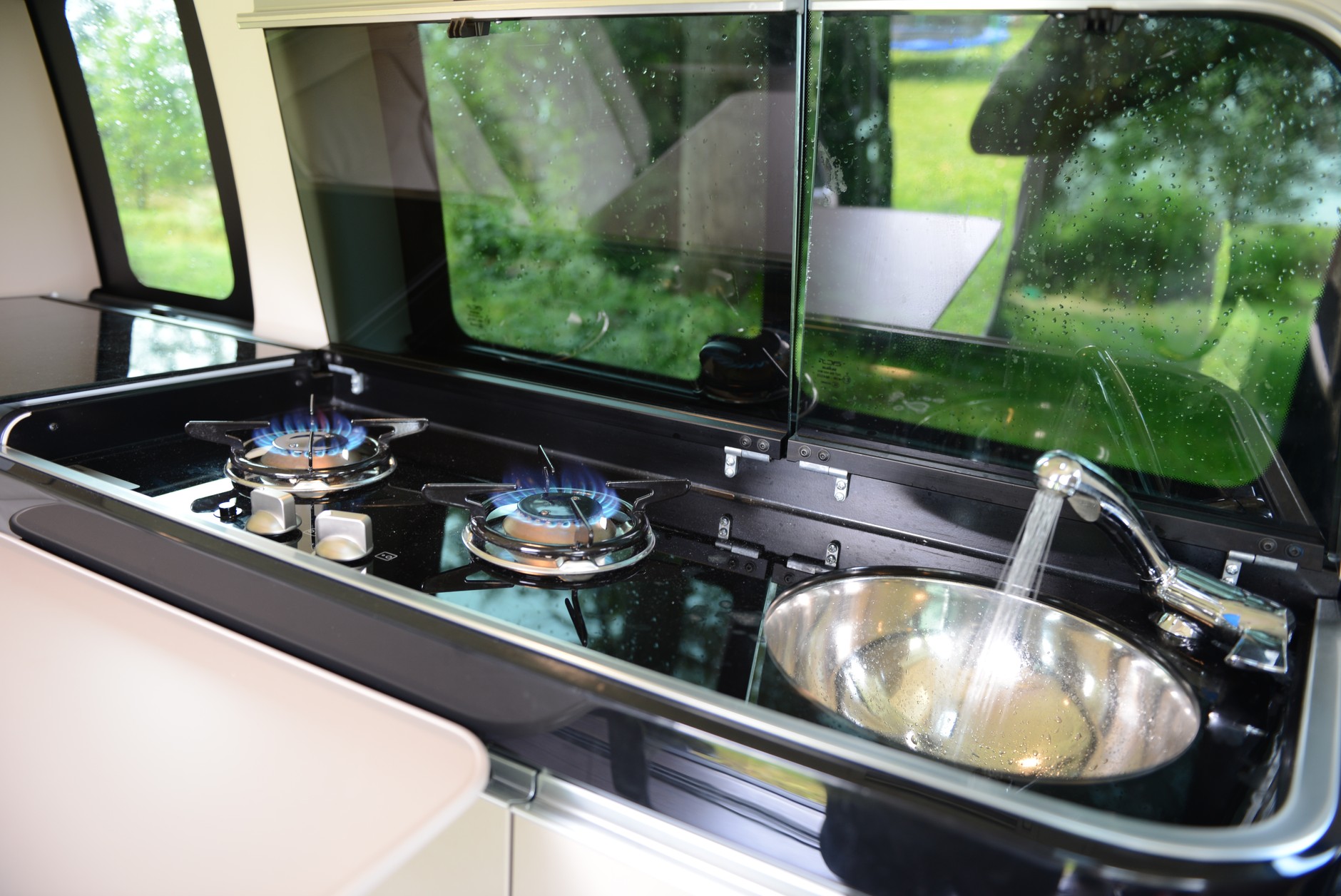 Mercedes V Marco Polo