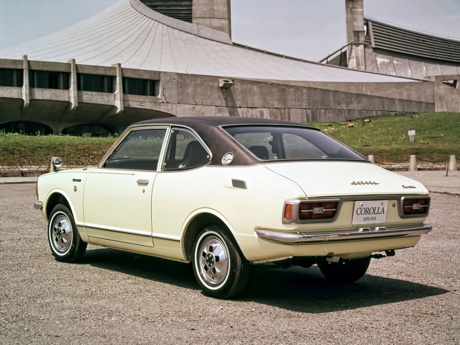 Toyota świętuje 50-lecie Corolli na rajdzie aut zabytkowych The Great Race