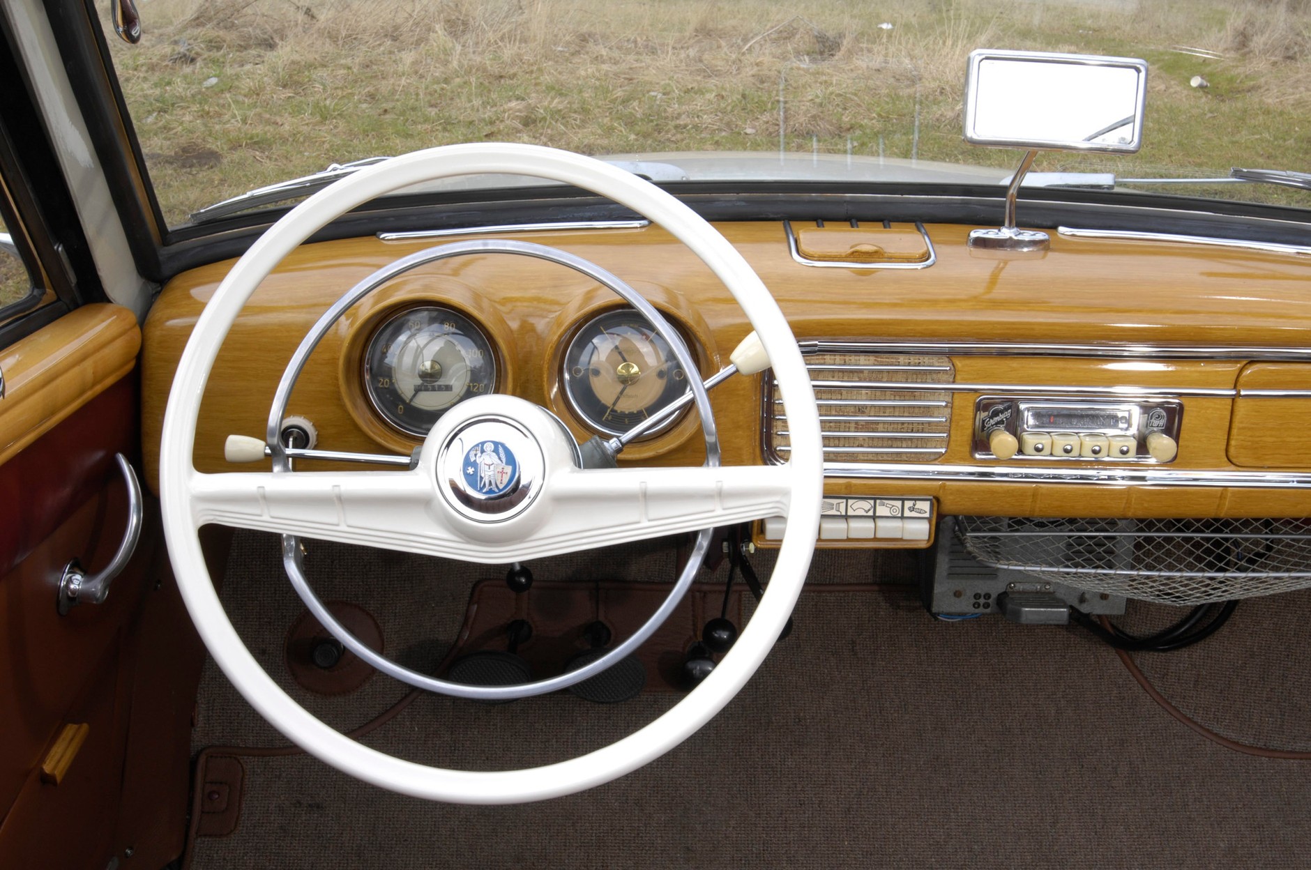 Najpiękniejsze samochody PRL-u