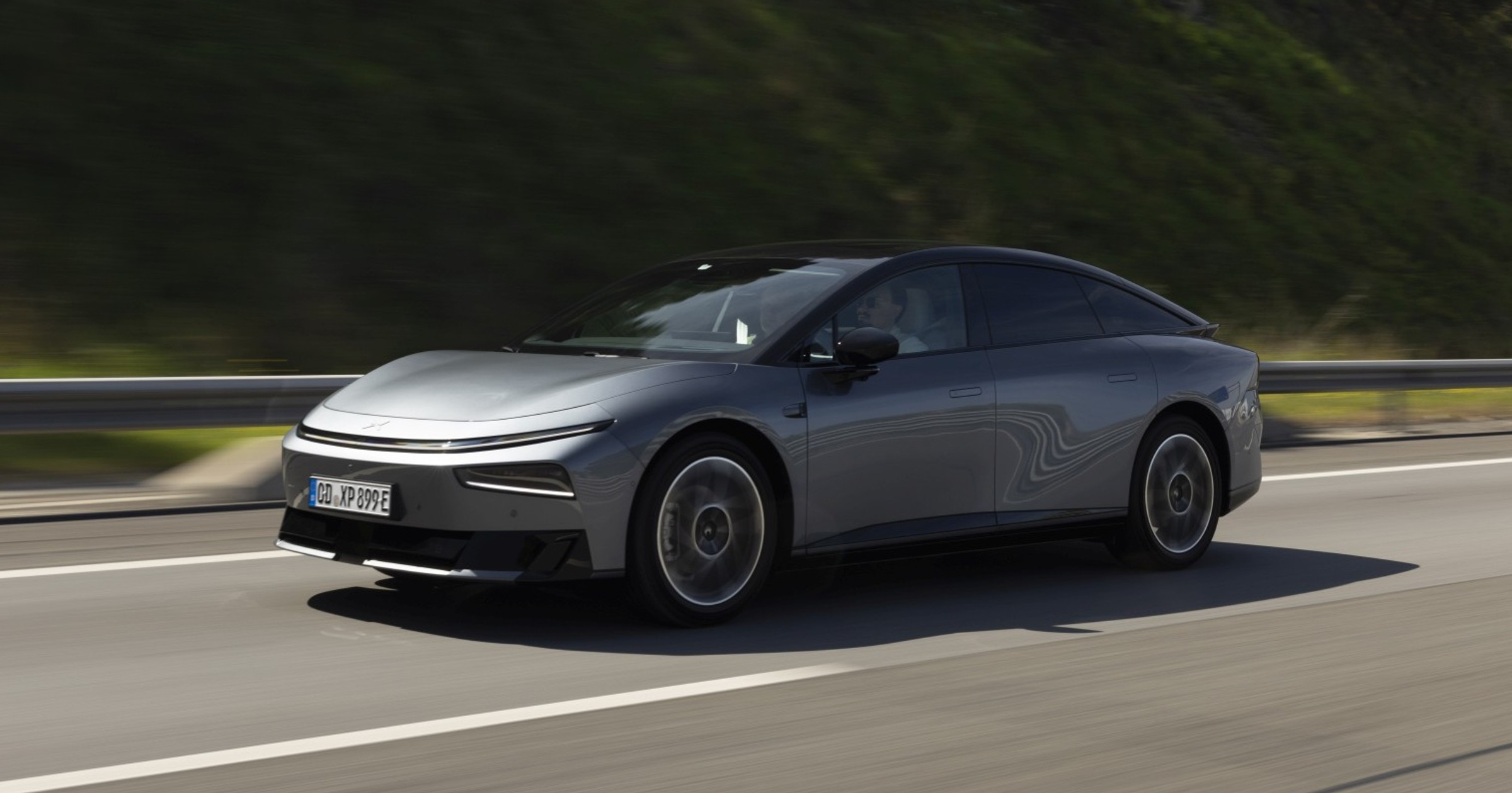 Pierwsza jazda Xpengiem P7+ w europejskiej specyfikacji