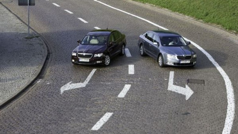 Dwa sposoby na polskie drogi