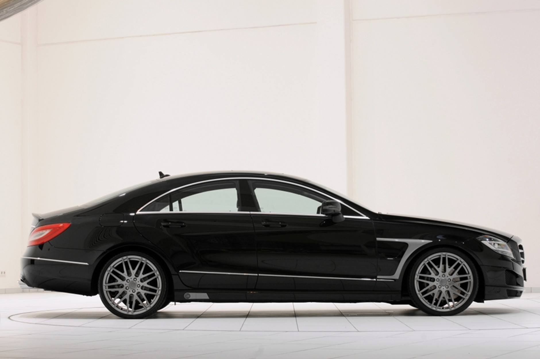 Nowy Mercedes CLS po tuningu Brabusa