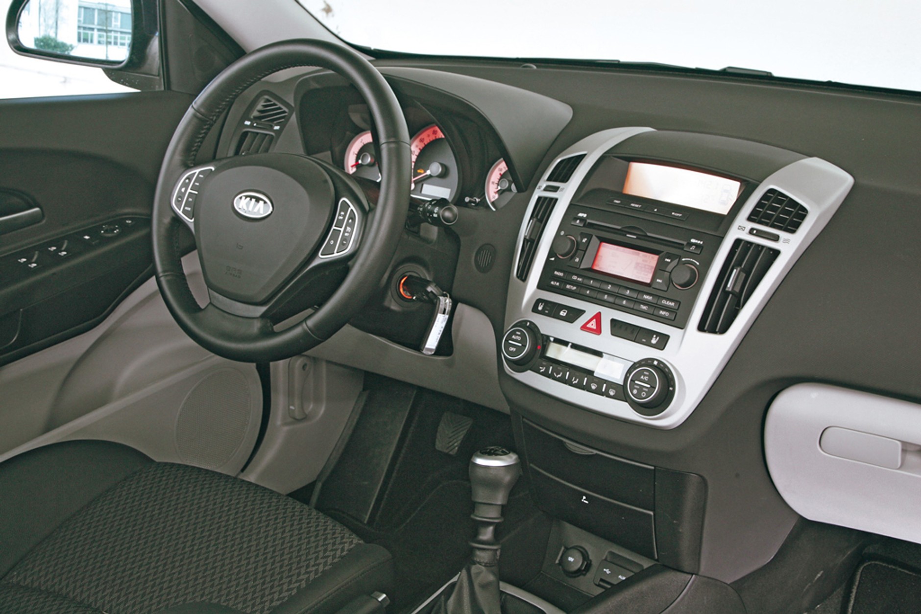 Test długodystansowy: Kia ceed 1.6 CRDi - Auto z gwarancją spokoju