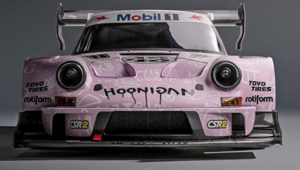 Nowe różowe Porsche Kena Blocka ma 1400 KM. Chce nim wygrać w Pikes Peak