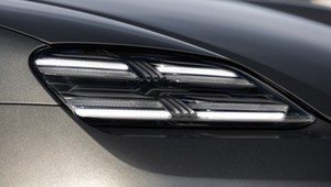 Porsche tonuje nastroje w sprawie elektryfikacji. Klienci jednak wolą benzyniaki i hybrydy