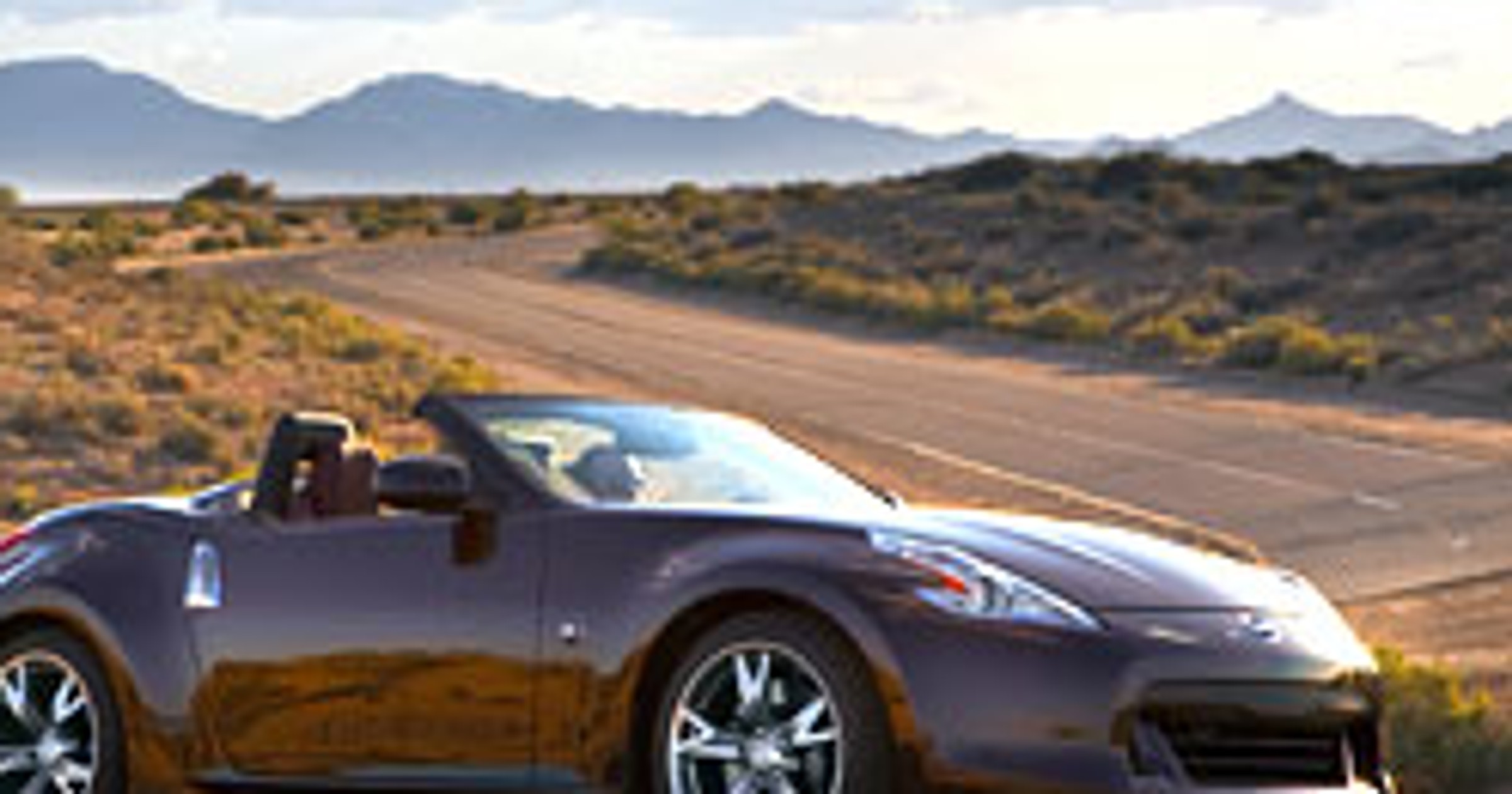 Nissan 370Z Roadster: nowa zetka bez dachu