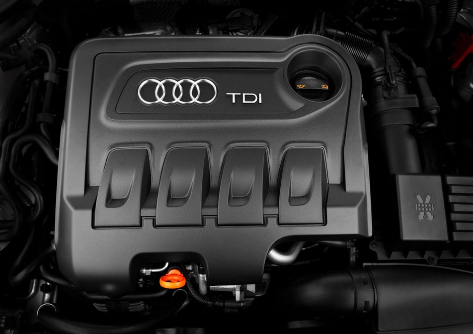 AMI 2010: Audi TT po wiosennym faceliftingu