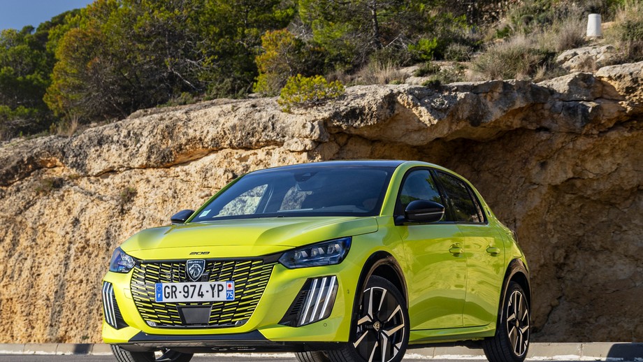 2024 Peugeot E-208