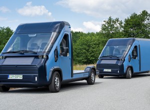 Pokazują Izerze, jak to się robi. W Kleszczowie powstaje fabryka polskich elektryków