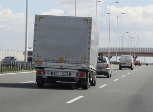Blokujesz lewy pas? Dostaniesz mandat. Ruszyły łapanki