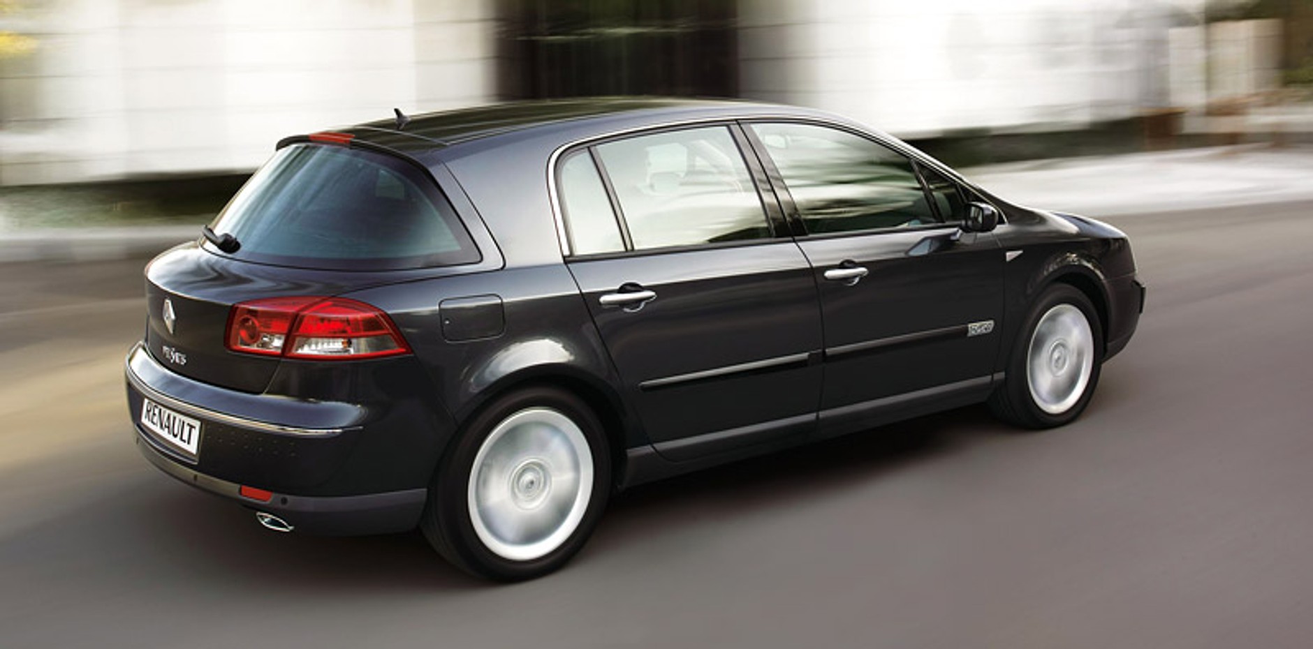 Renault: koniec produkcji modelu Vel Satis