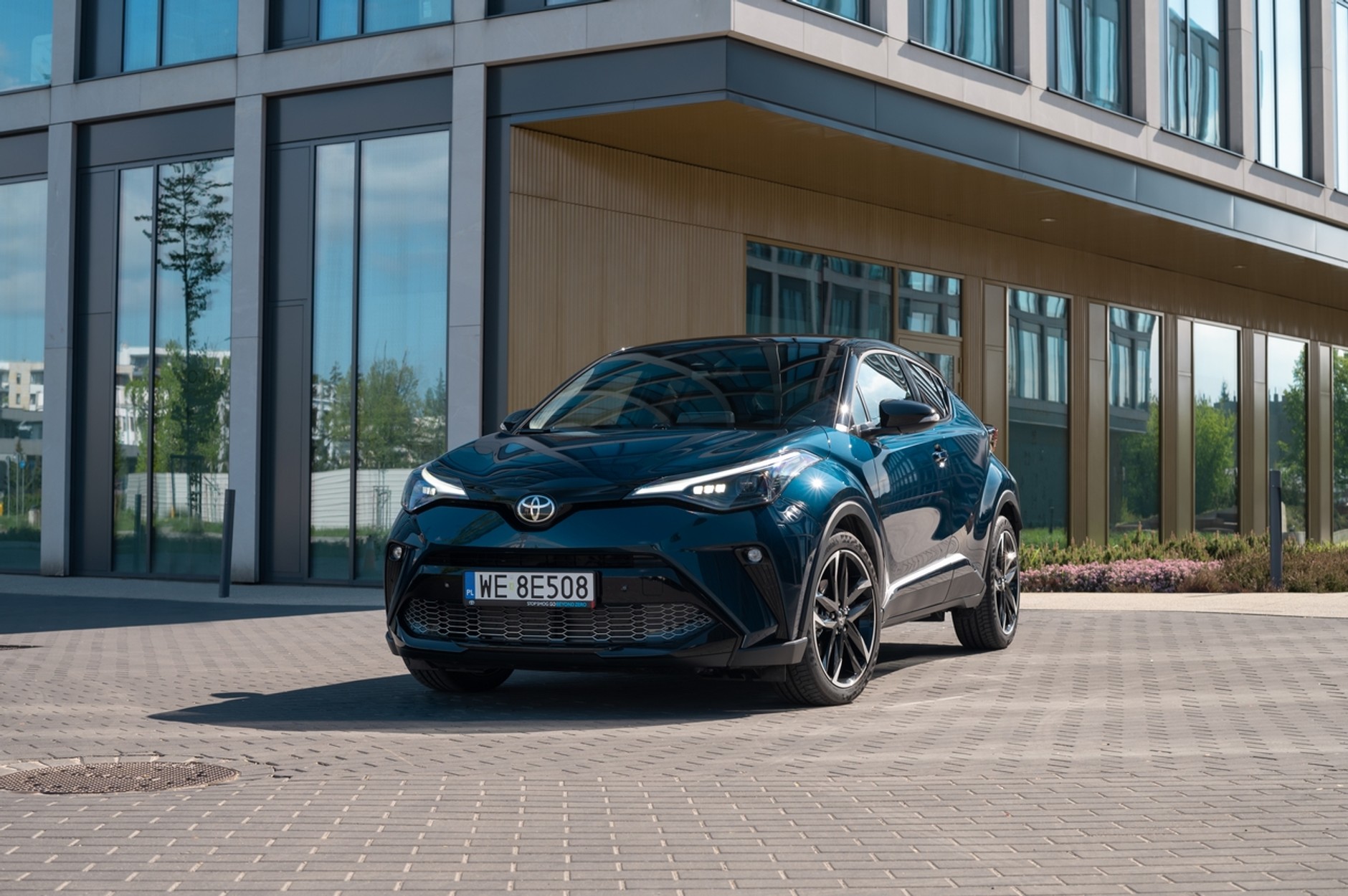 Toyota-C-HR-GR-SPORT-statyka-21