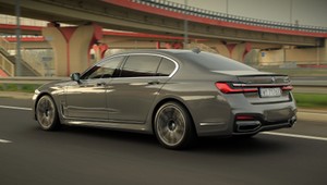 Nowa mocna limuzyna dla Służby Ochrony Państwa - BMW wygrywa z Audi