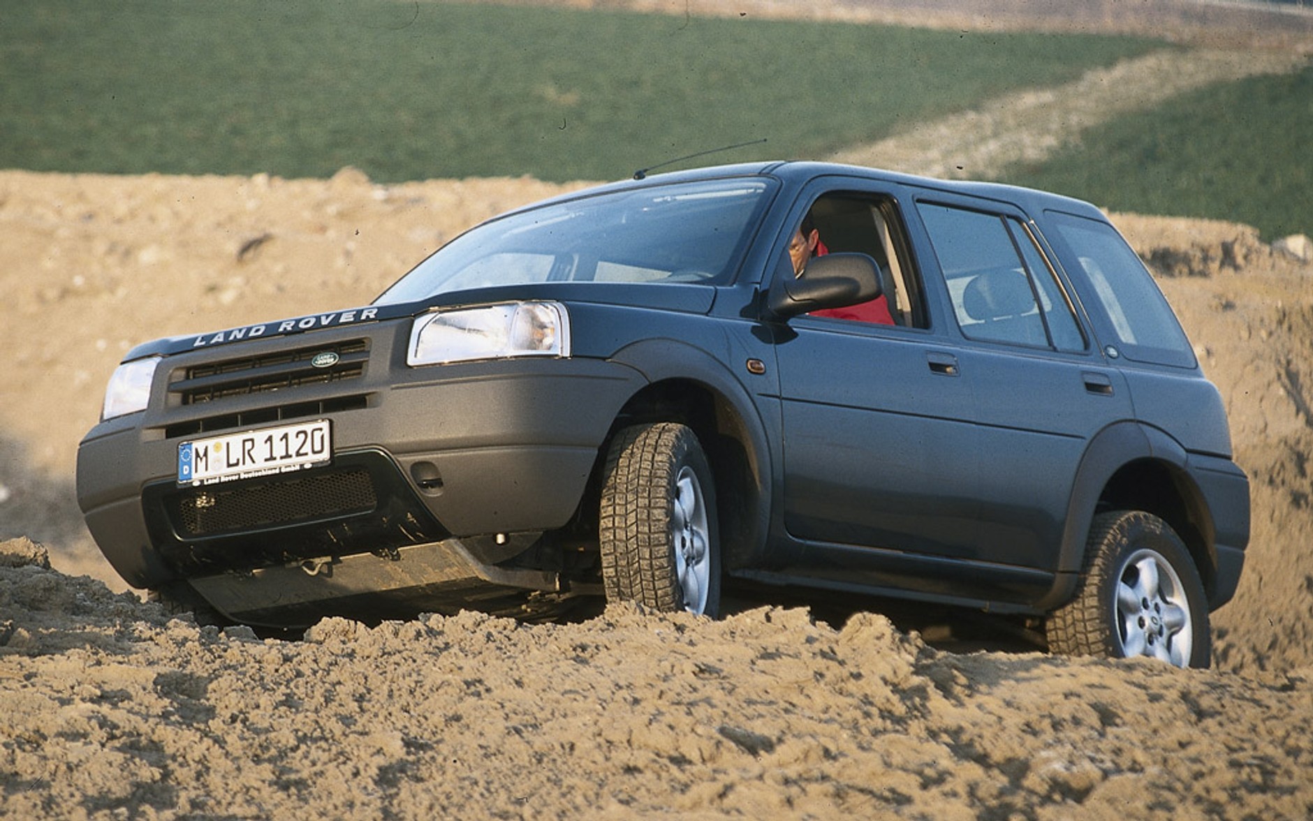 Honda CR-V kontra Freelander i Toyota RAV4: sposoby na tanią jazdę z napędem 4x4