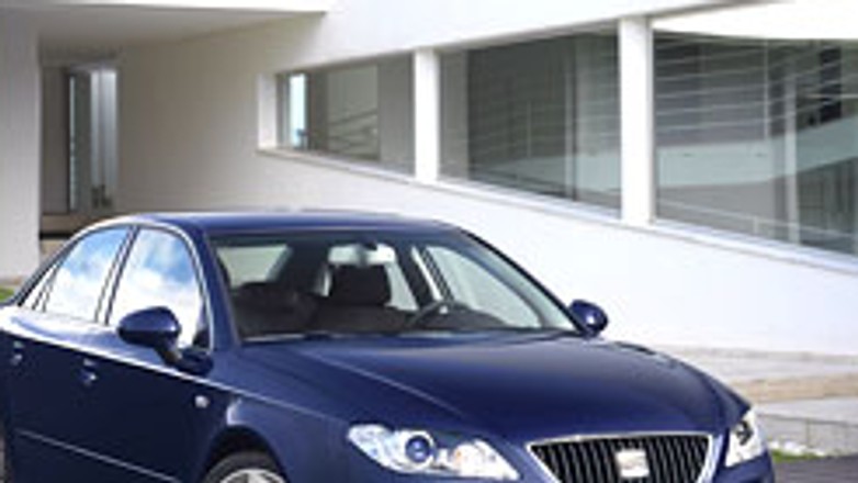 Paryż 2008: Seat Exeo konkurent Octavii (fotogaleria)