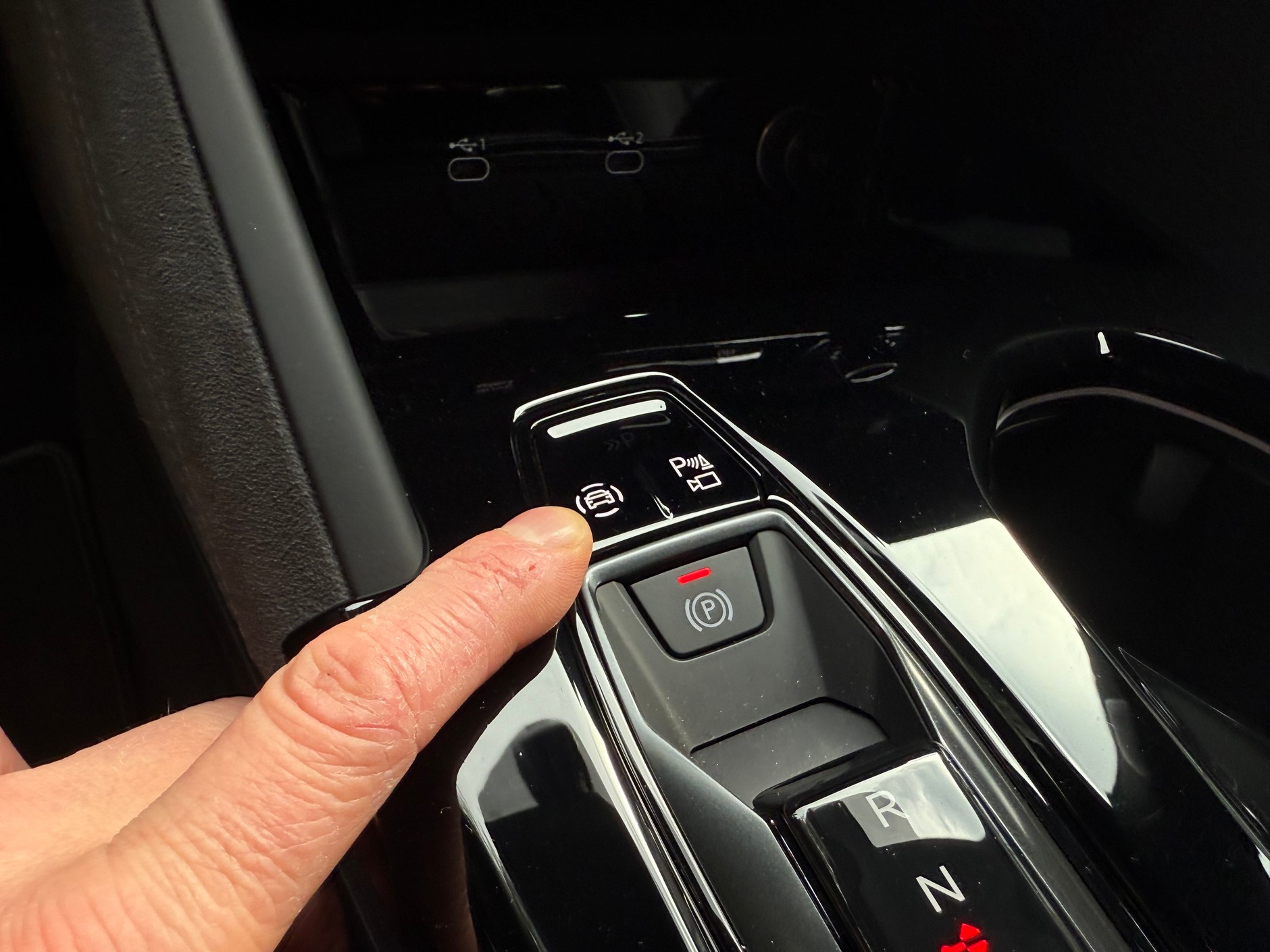 Skrót, który prowadzi nas bezpośrednio do miejsca, gdzie można wyłączyć wybrane systemy asystujące