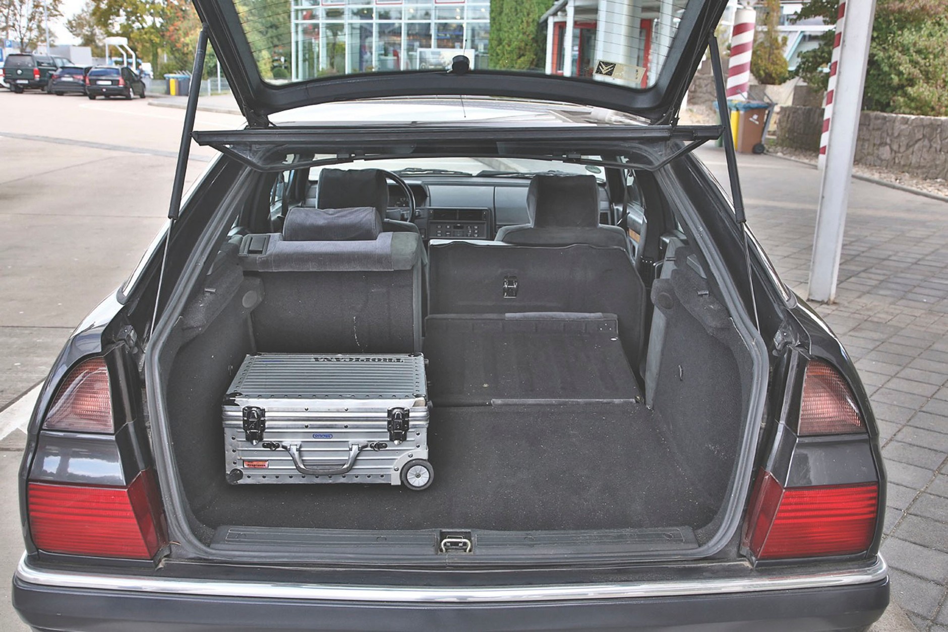 Citroen XM V6.24 - awangardowy i kapryśny