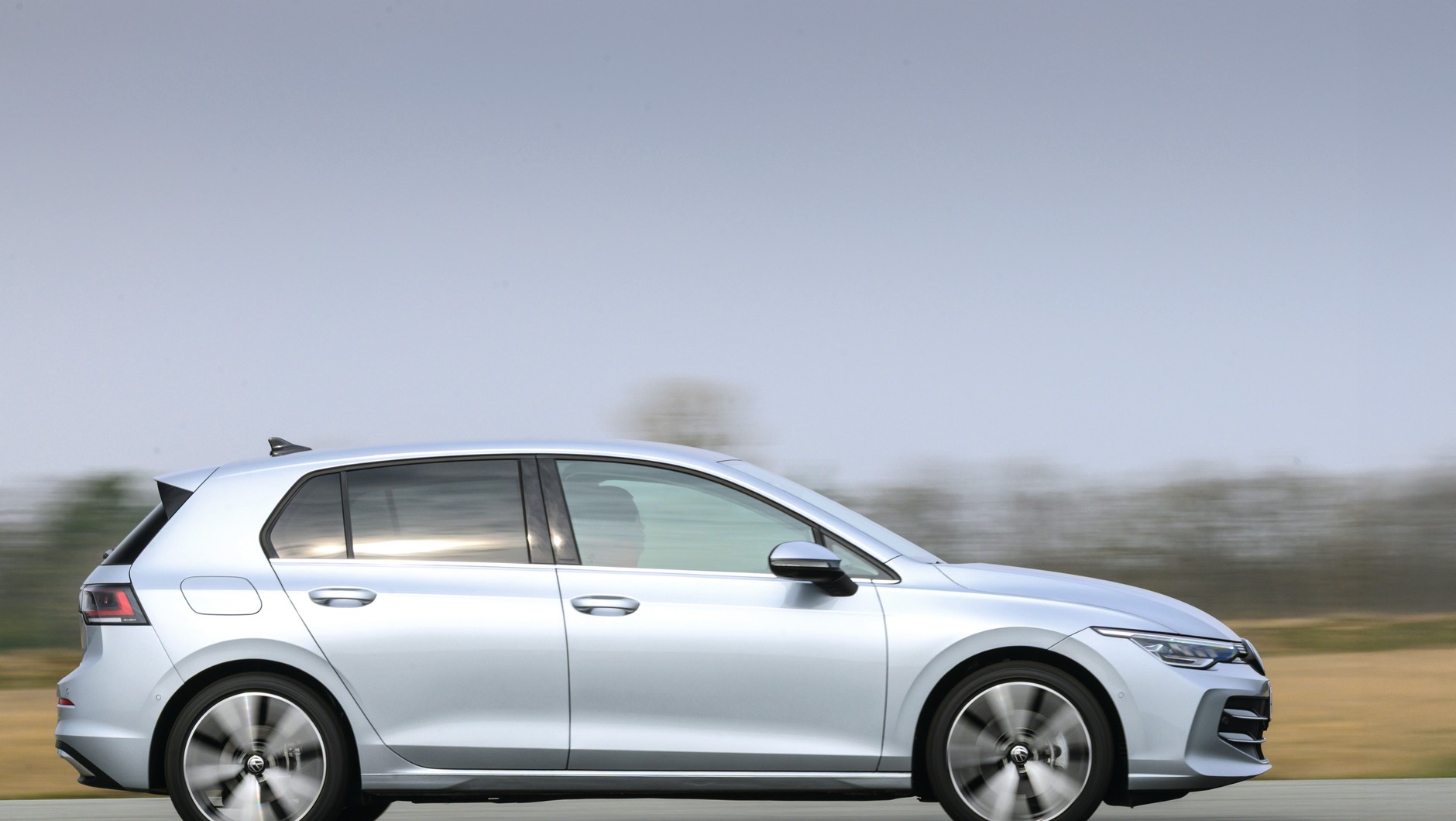 VW Golf8 eTsi 