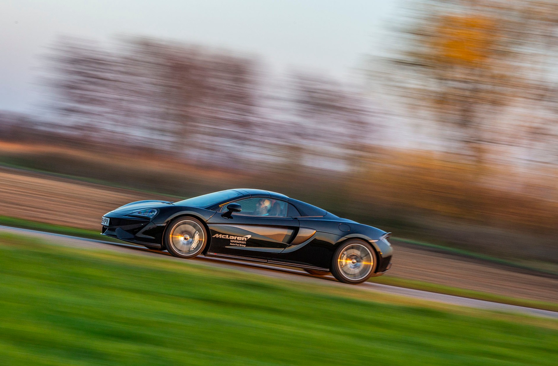 McLaren 570S Spider - moc pod kontrolą
