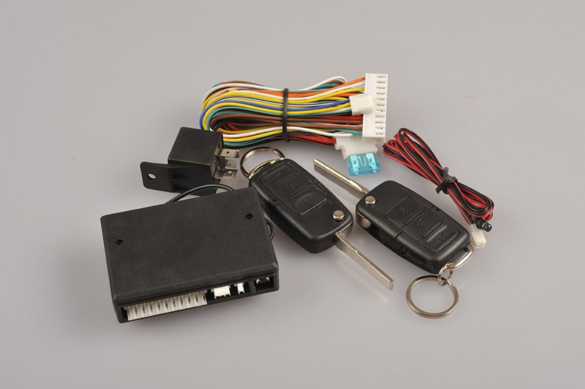 Jak do centralnego zamka dorobić sterowanie pilotem?