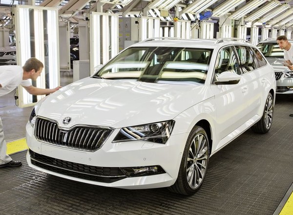 Nowa Skoda Superb – 5 miesięcy czekania!