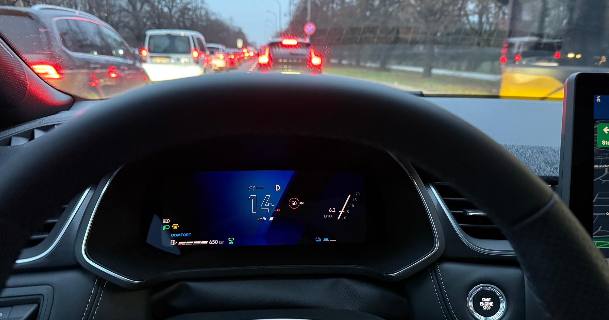 Wirtualny kokpit (wyświetlacz) Renault Symbioz