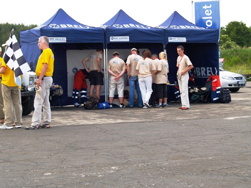 Meta w Bednarach, Lacetti w Warszawie