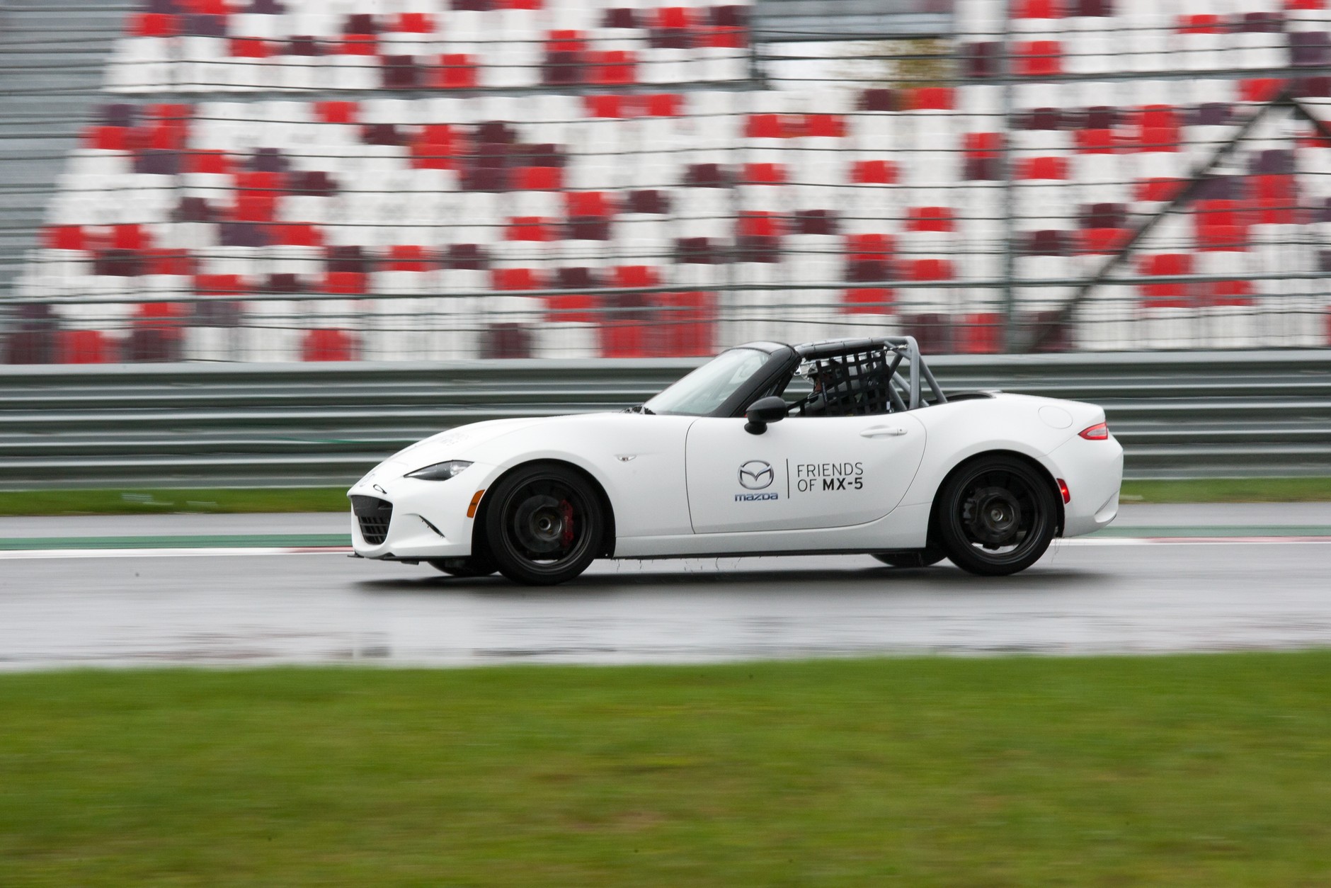 Mazda MX-5 Cup