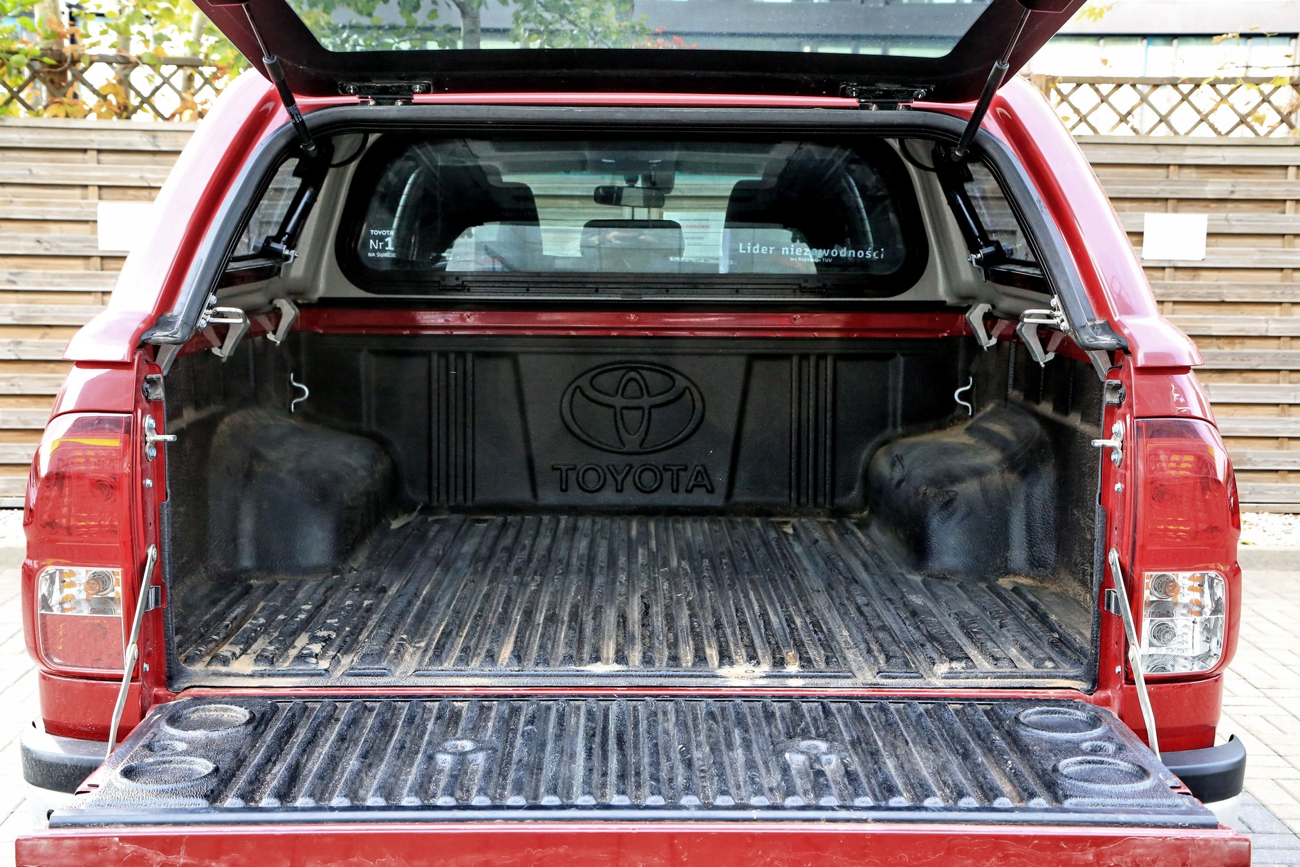 Toyota Hilux VIII 2.4 D-4D