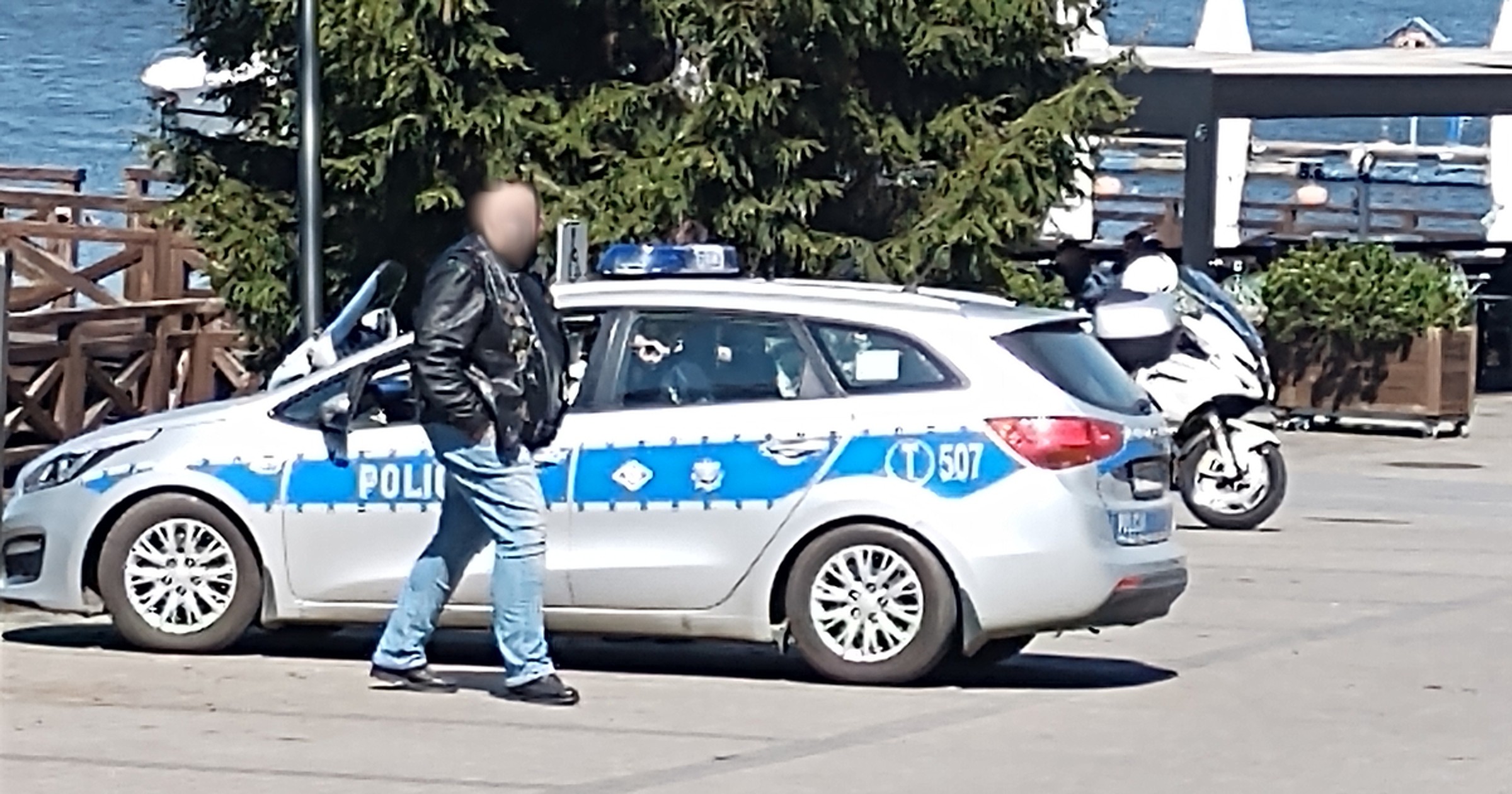 Obraz pochodzący z serwisu https://ilawa.policja.gov.pl/o08/aktualnosci/120323,Policjanci-apeluja-o-ostroznosc-Kierujmy-sie-rozsadkiem.html