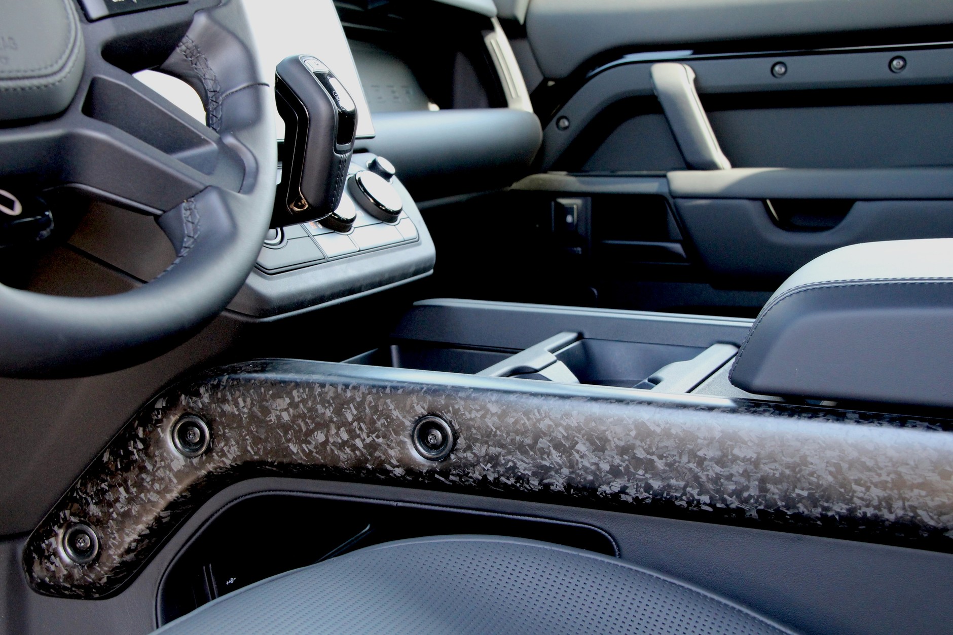 Land Rover Defender OCTA