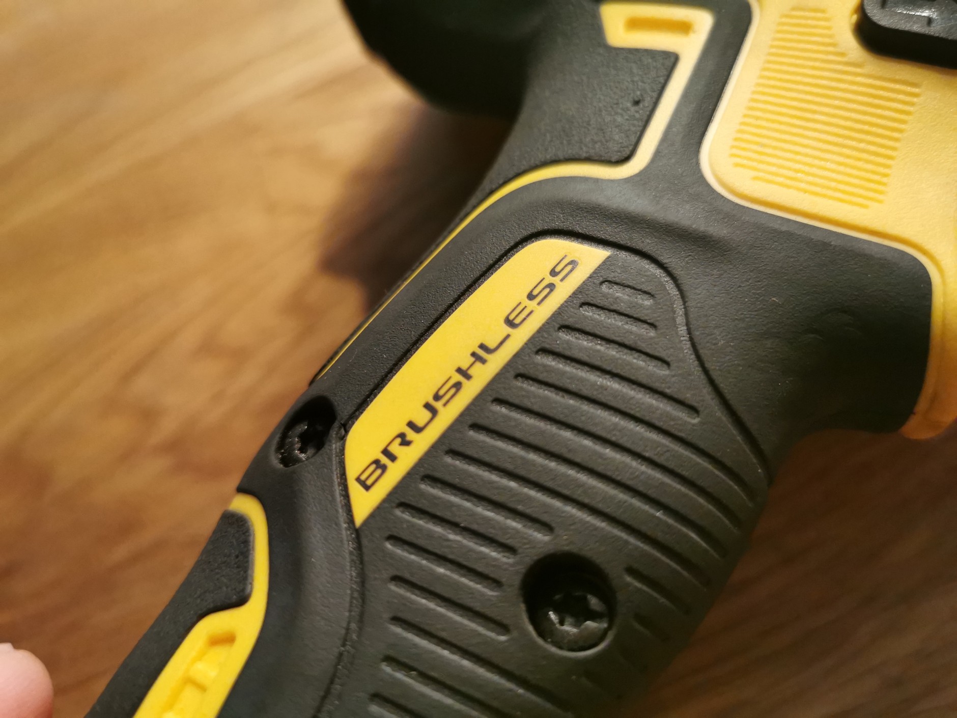 Klucz udarowy z silnikiem bezszczotkowym