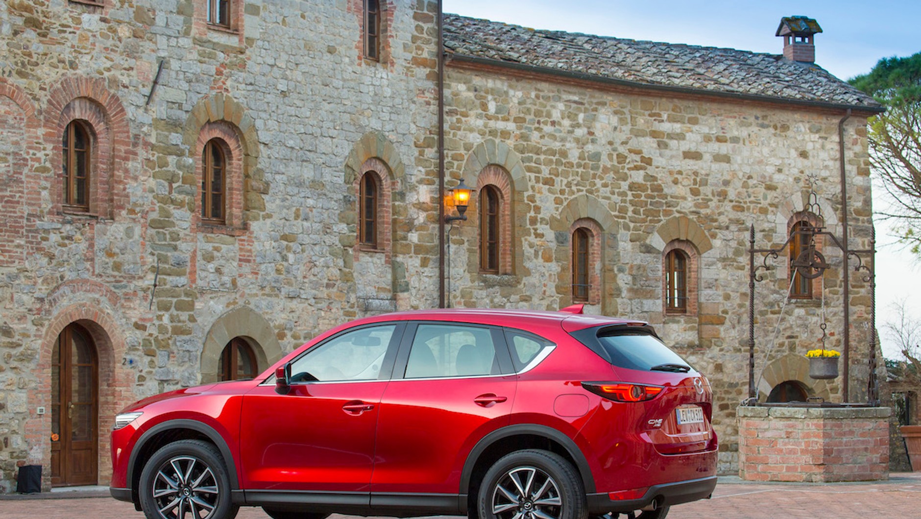 Nowa Mazda CX-5