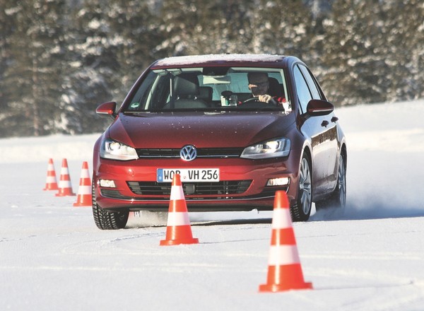 Test opon całorocznych 205/55 R 16