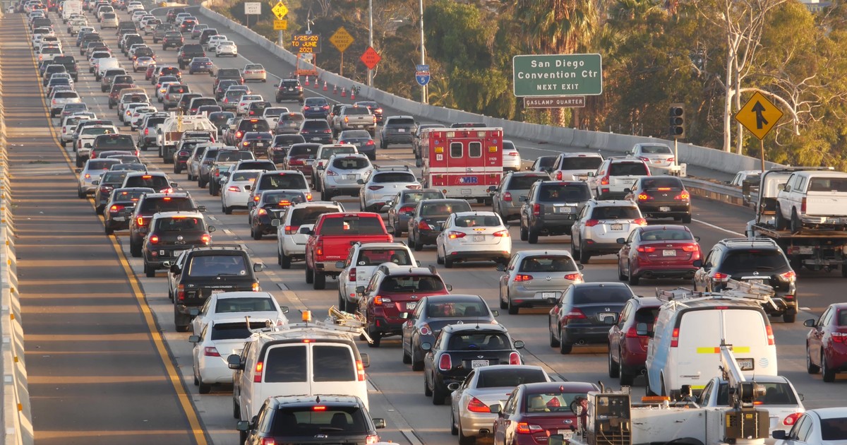 Zakorkowana autostrada w San Diego (Kalifornia)