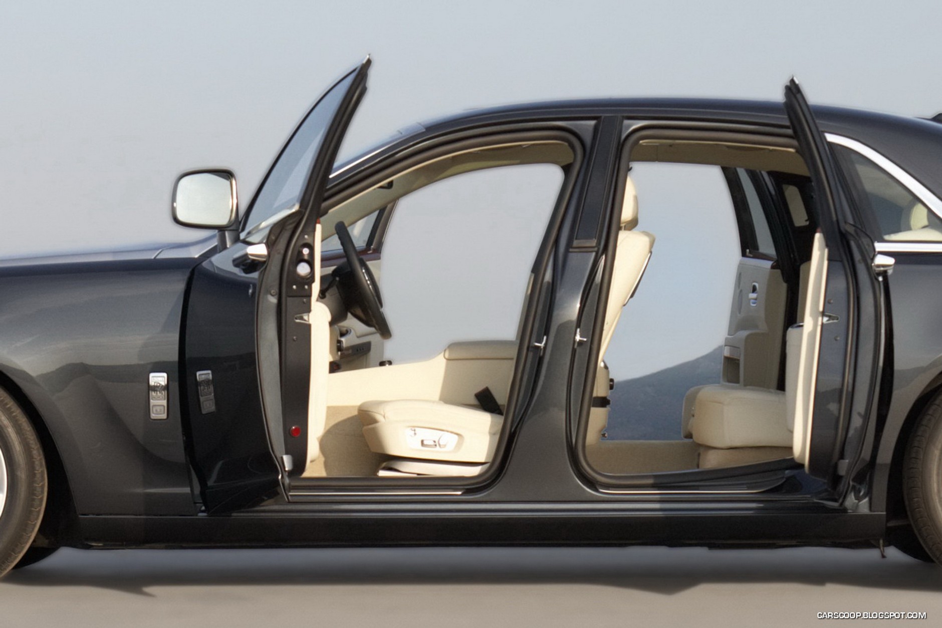 Rolls-Royce Ghost - "Baby Rolls" w pełnej krasie