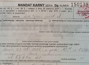 Pojechali zapłacić mandat za jazdę pod wpływem. Wracając dostali dwa kolejne. Po 2,5 tys.