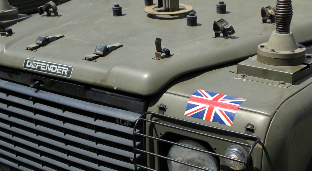 Koniec ery Defendera? Brytyjska armia chce nowych terenówek