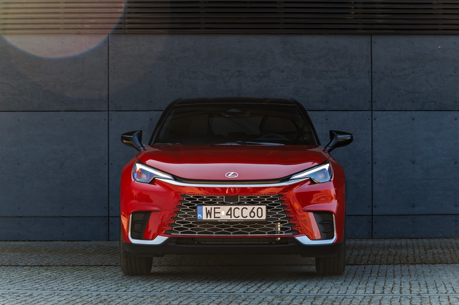 Lexus LBX