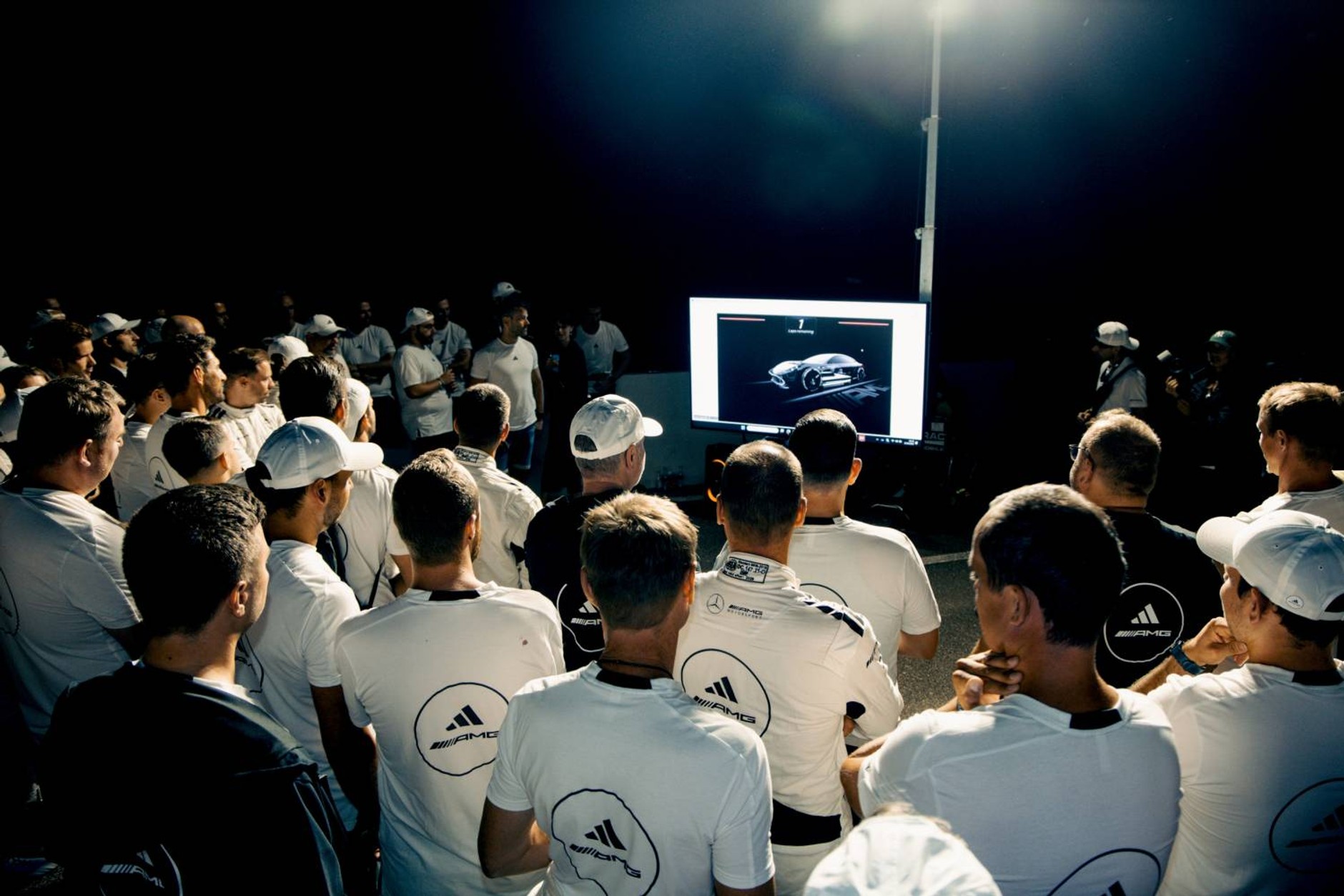 CONCEPT AMG GT XX na torze Nardo