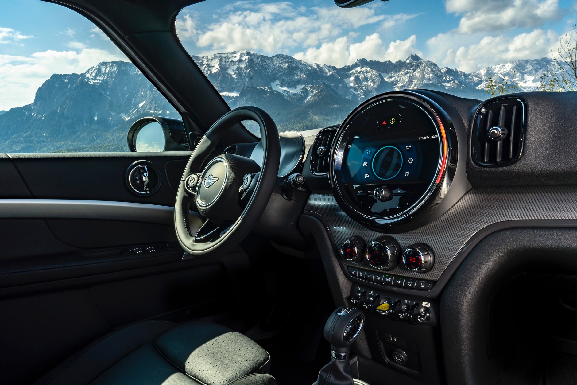 Mini Countryman po face liftingu 20202