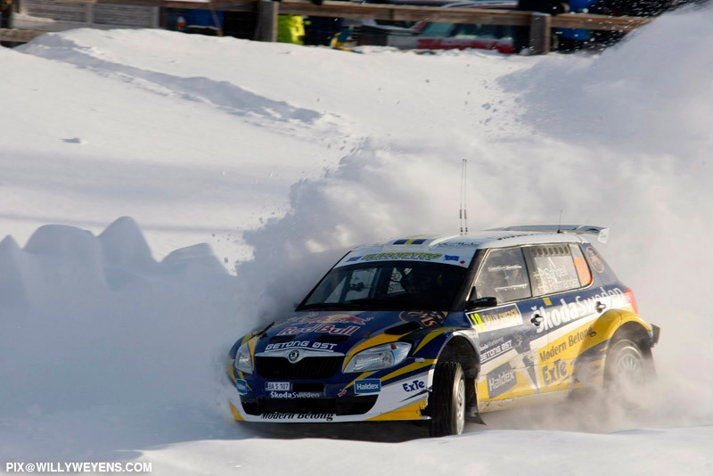 Trzy Fiesty na czele Rajdu Szwecji 2011