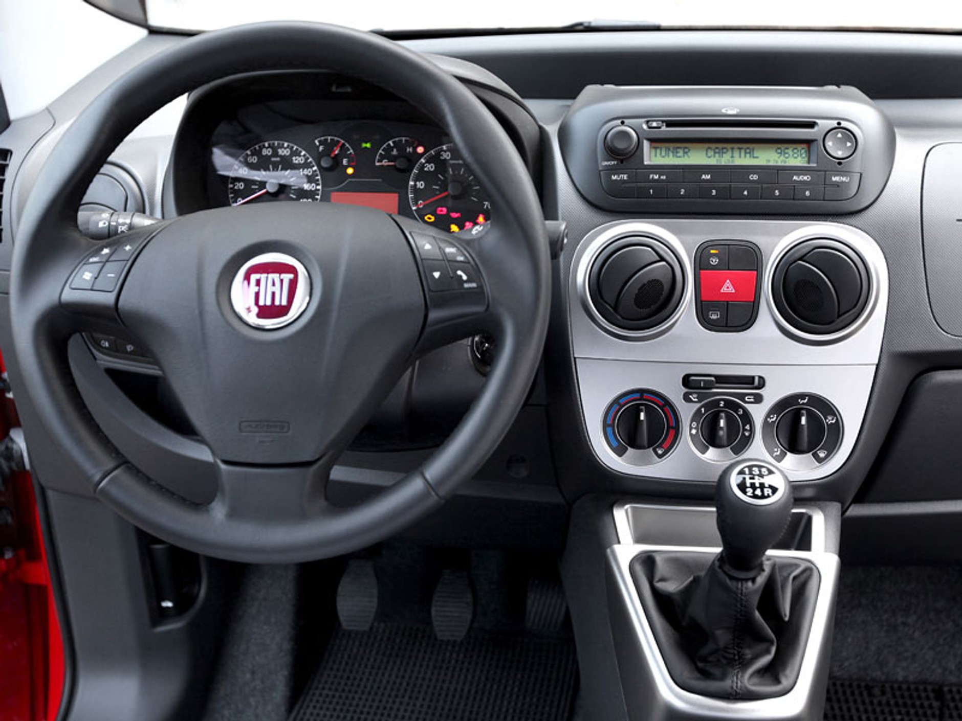 Fiat Qubo Trekking: już w sprzedaży